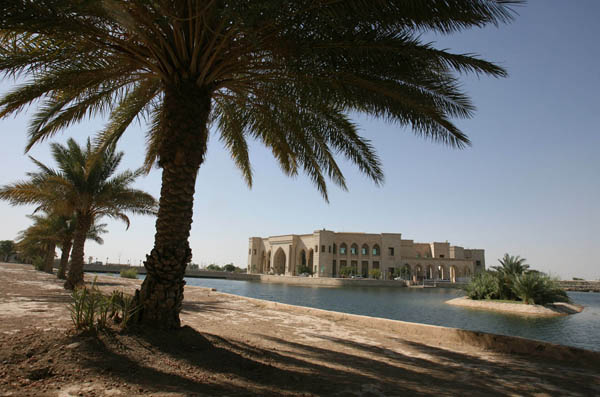 01alfawpalace.jpg